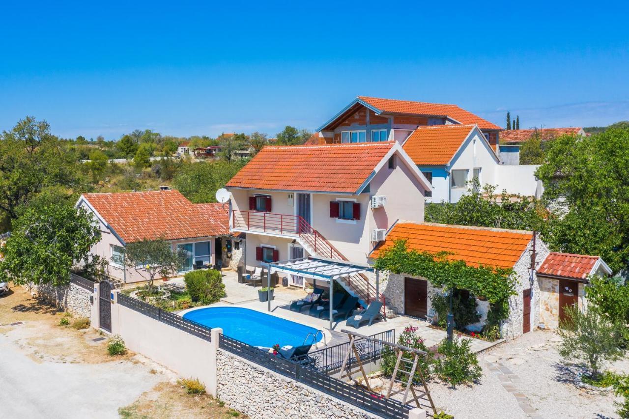 Holiday Home Rosko Skradin Luaran gambar