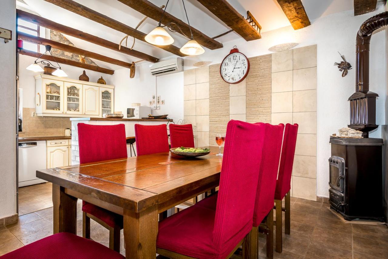 Holiday Home Rosko Skradin Luaran gambar