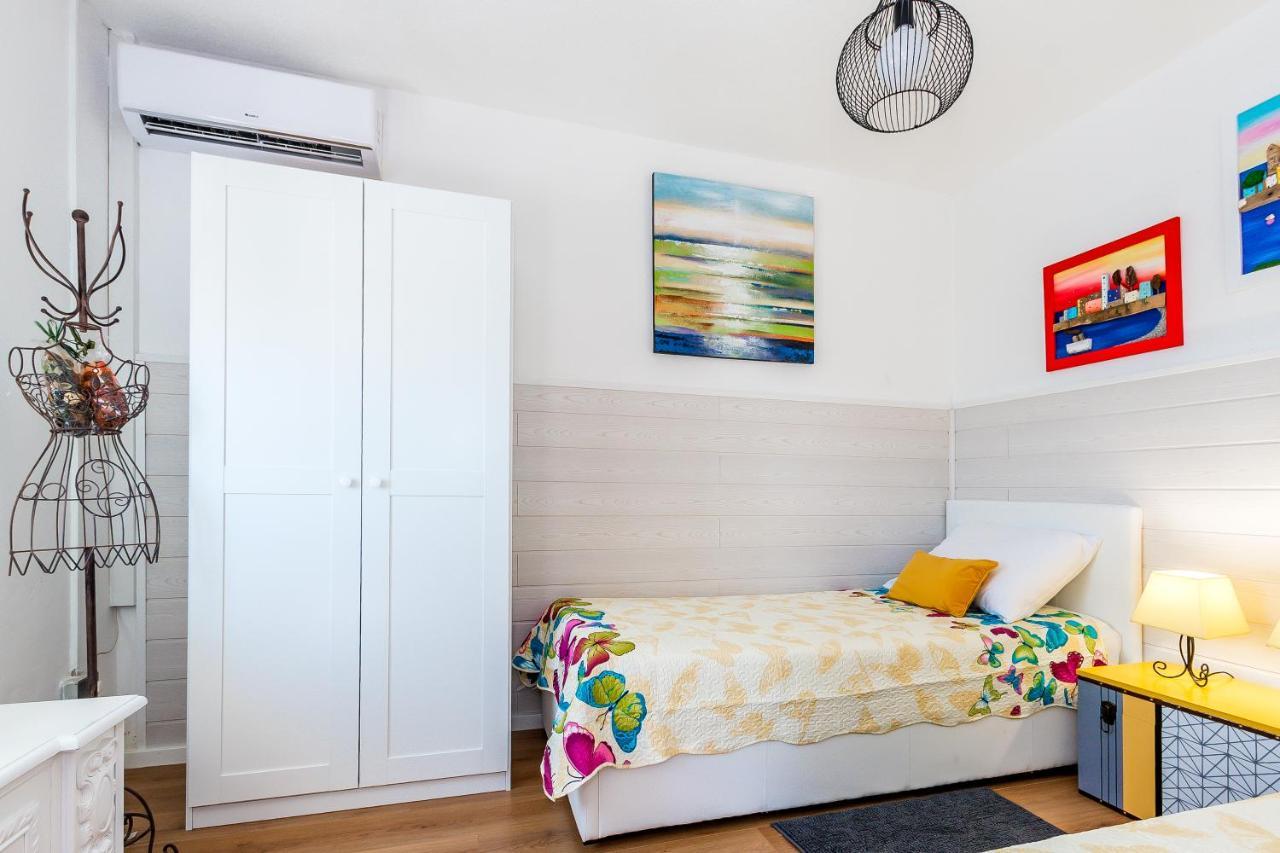 Holiday Home Rosko Skradin Luaran gambar