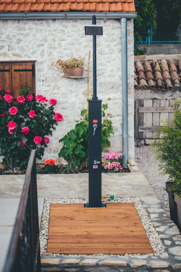 Holiday Home Rosko Skradin Luaran gambar